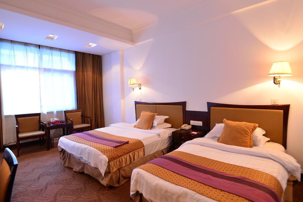 וואישן Baodao Exhibition Center Hotel מראה חיצוני תמונה